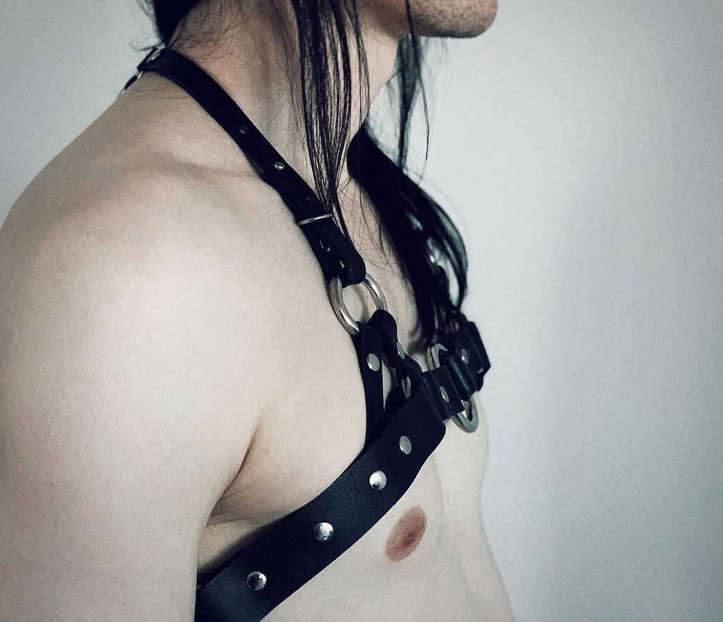 leather harness men