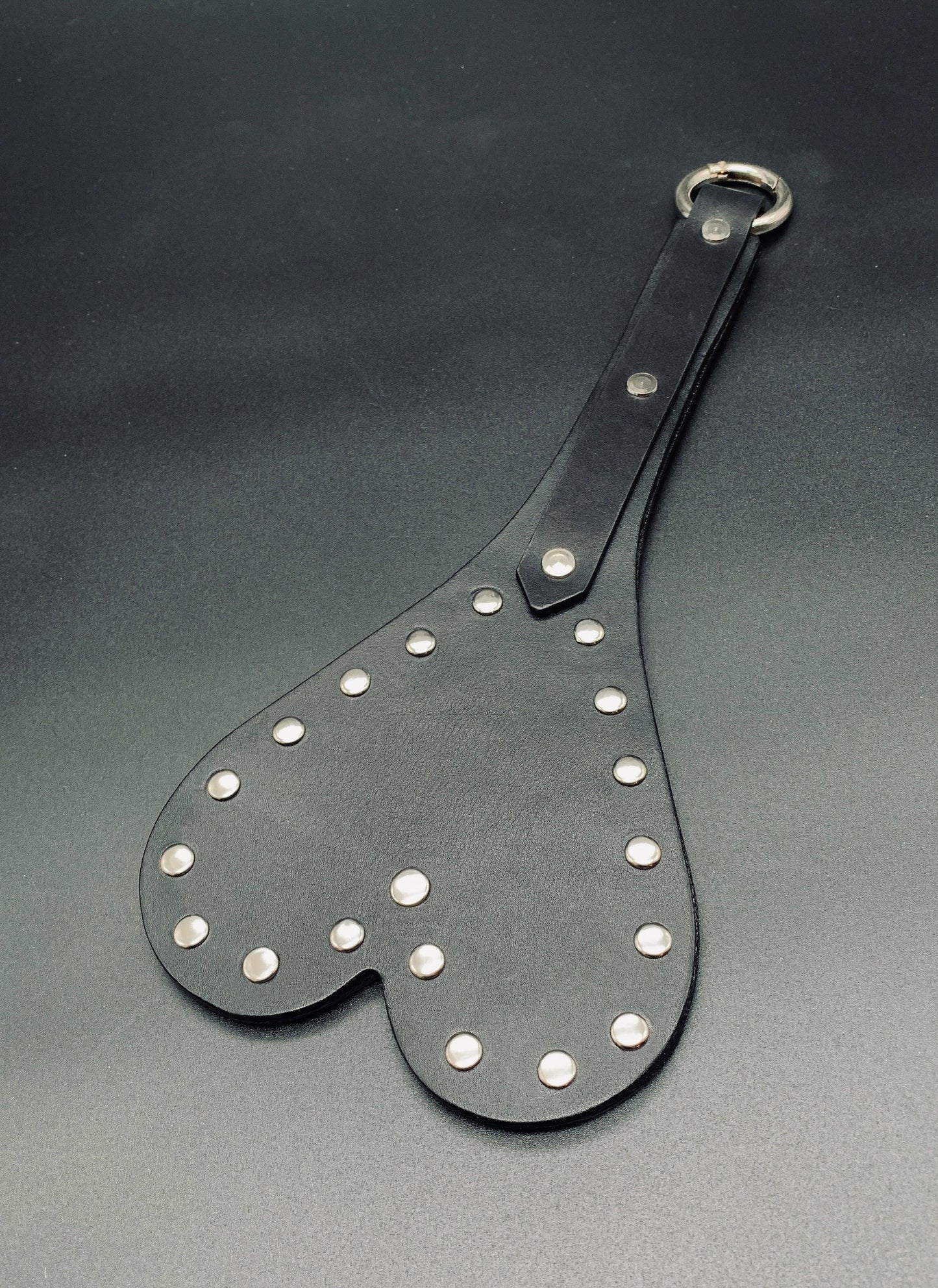 DRUUNA STUDDED PADDLE