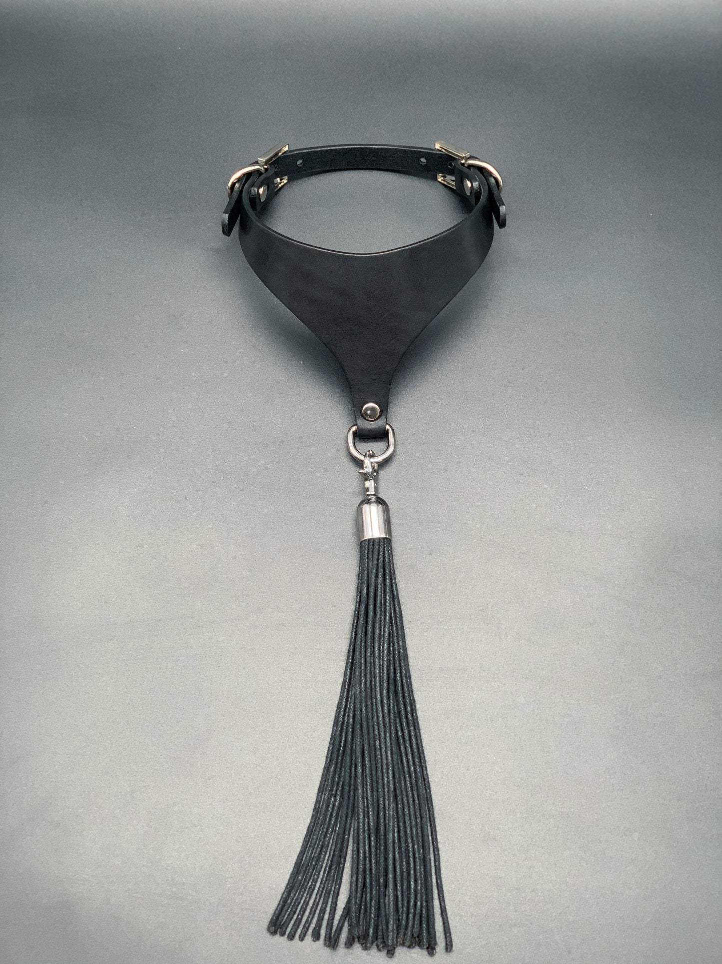 leather collar choker