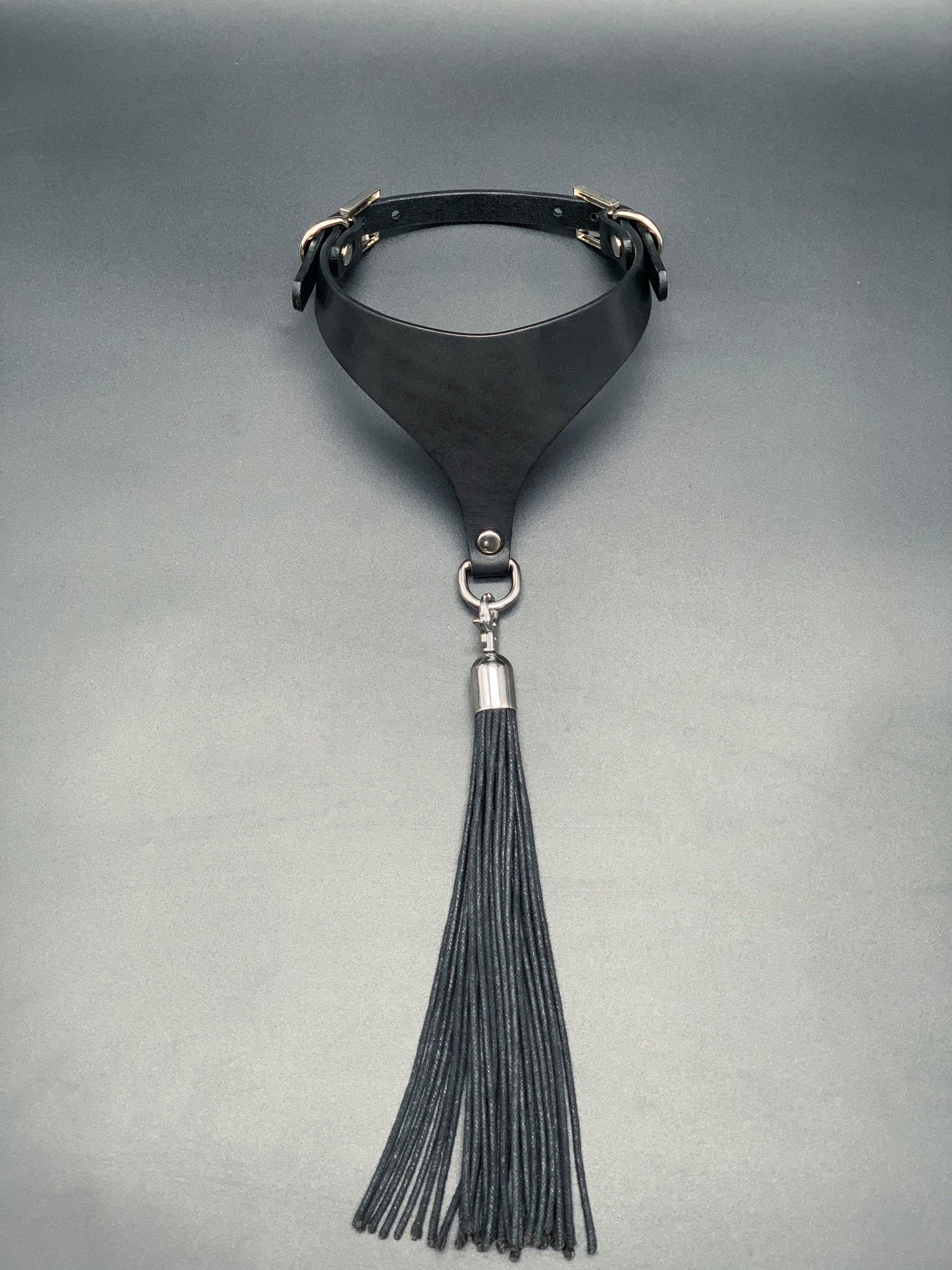 leather collar choker