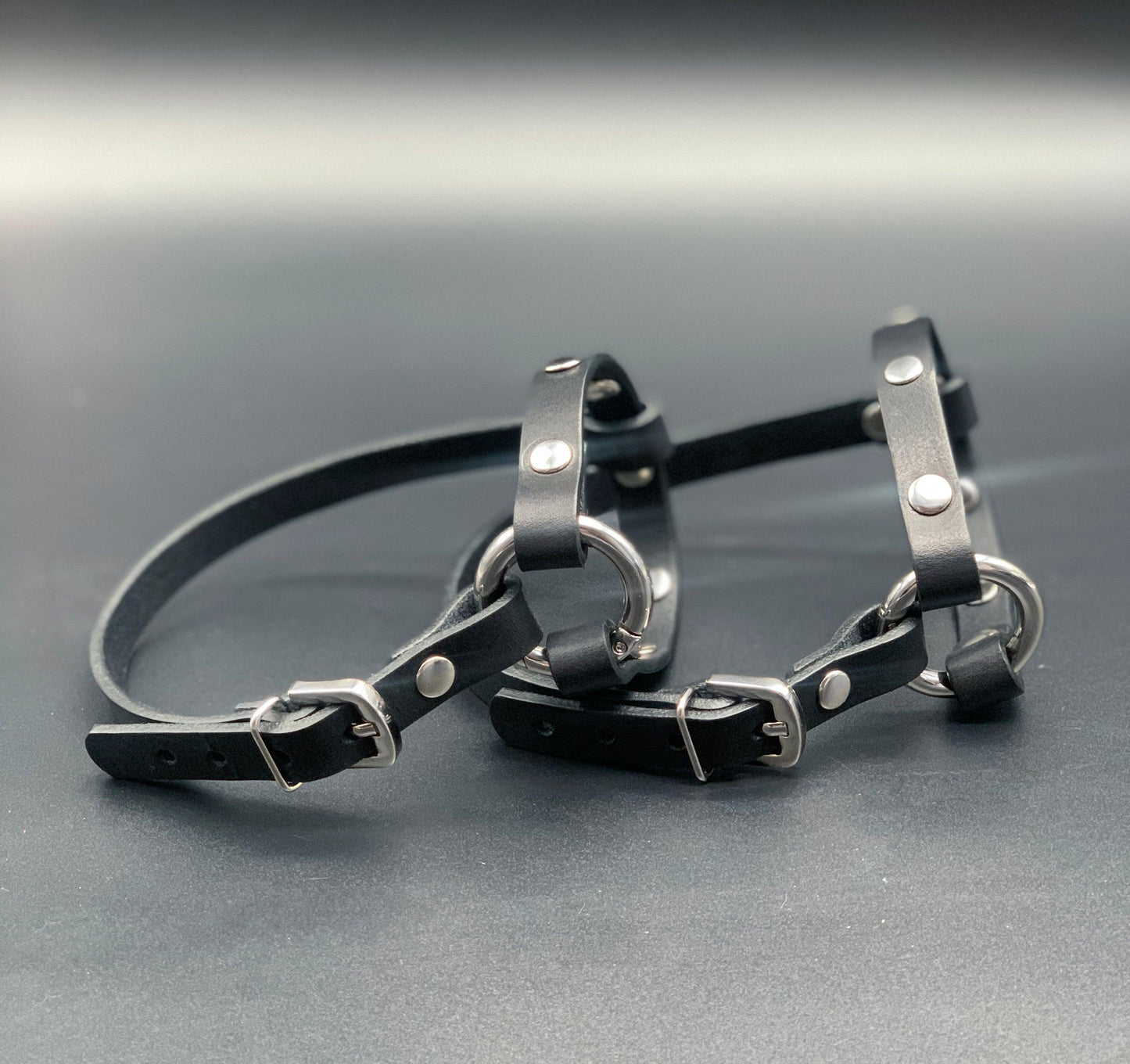 heel cuffs