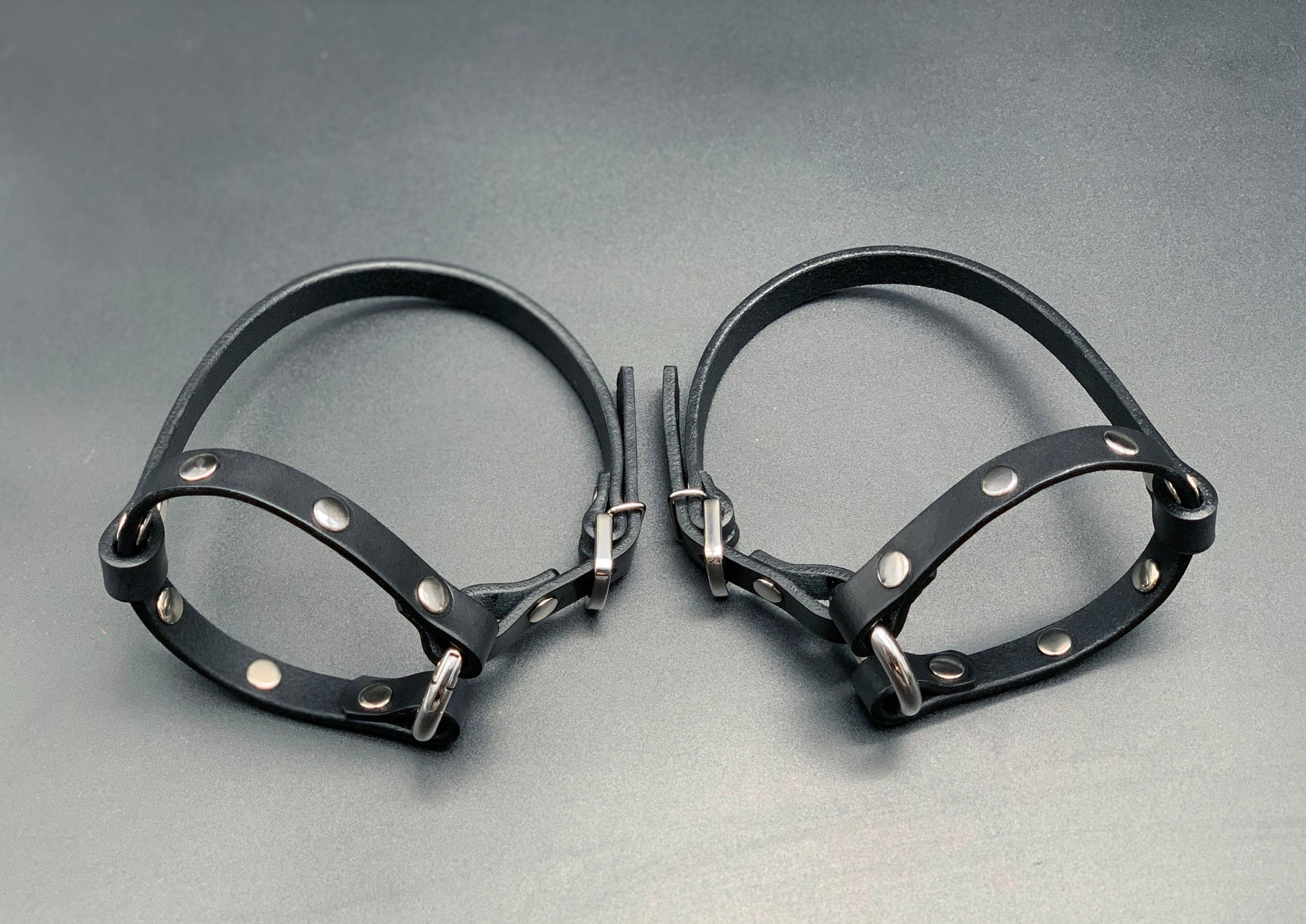 heel cuffs