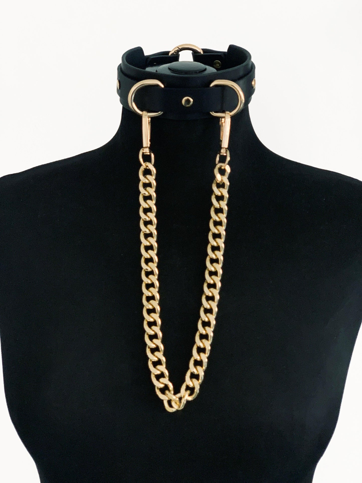 OMORYNA COLLAR SET