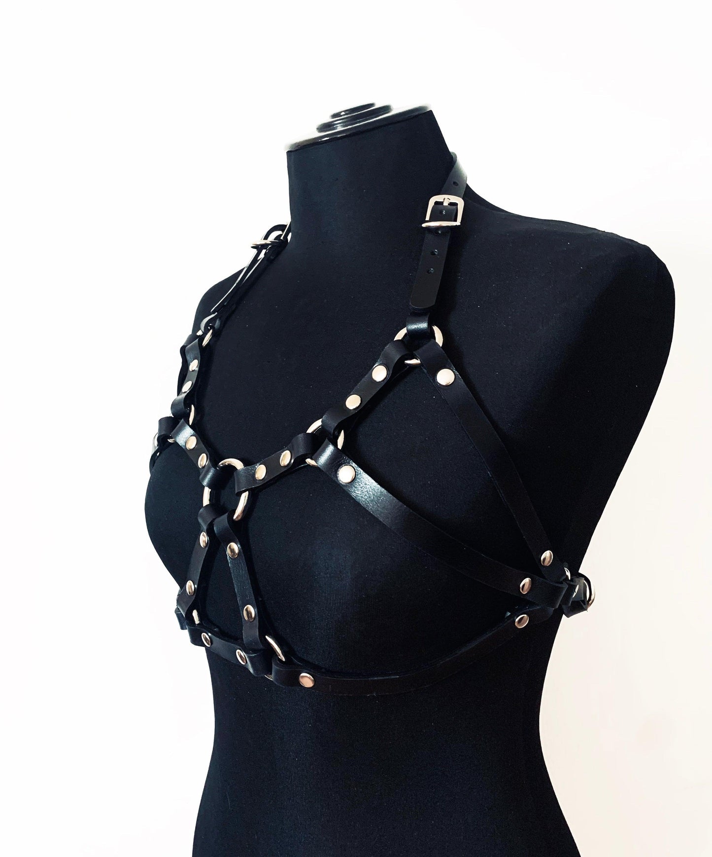 harness bra