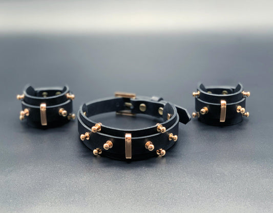 Premium leather lingerie harness, garter belt and choker collar by Metatron