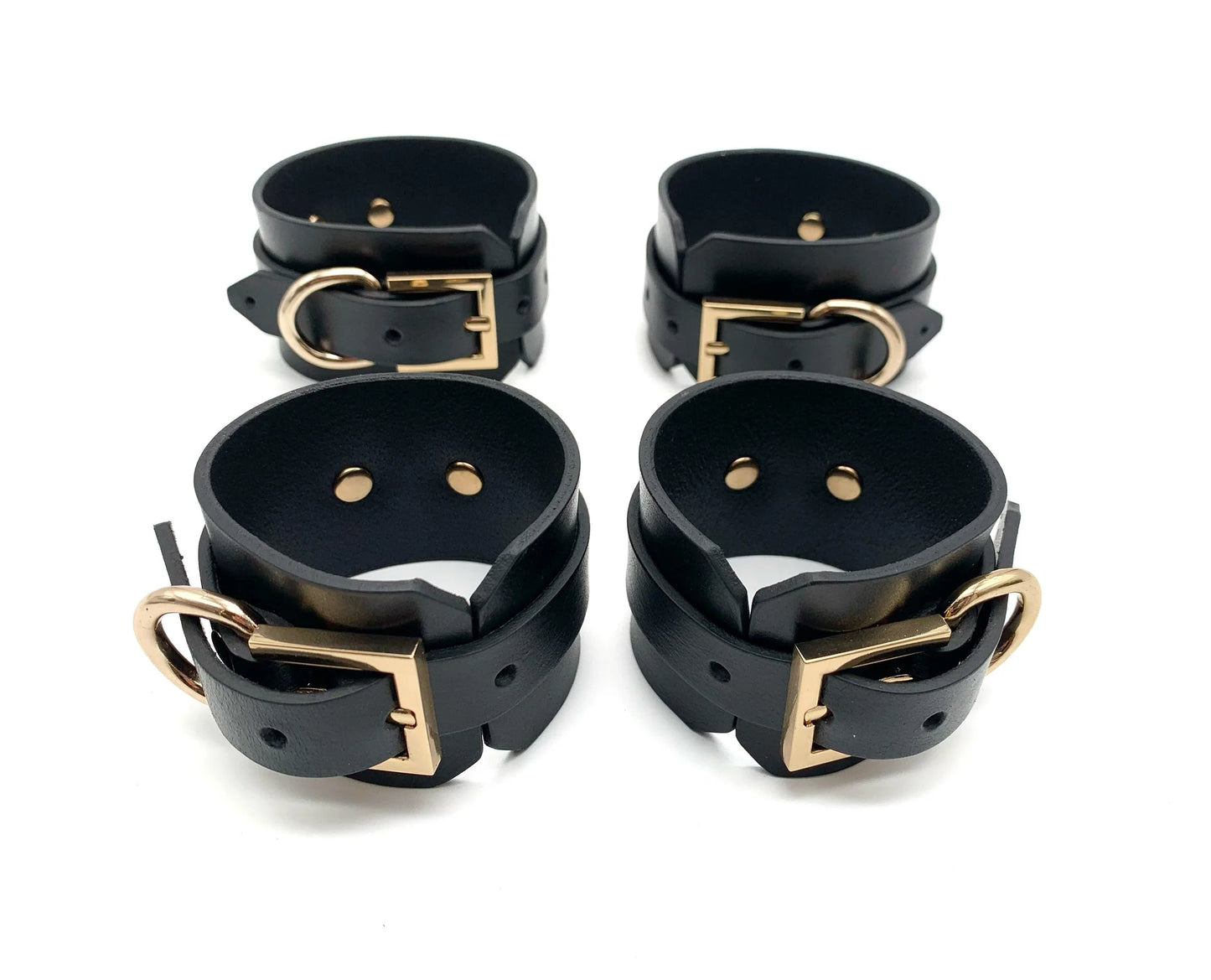 O'LOOYA CUFFS SET